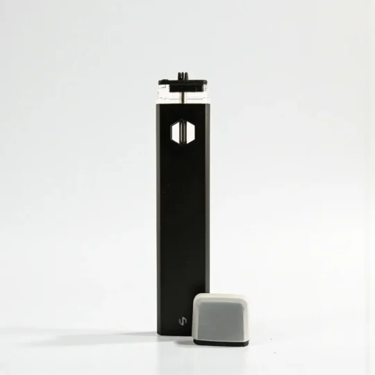 Alternative view of Tom 2ml Vape